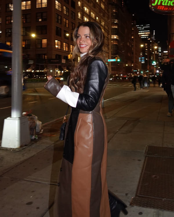 Cobo V neck Leather COAT™